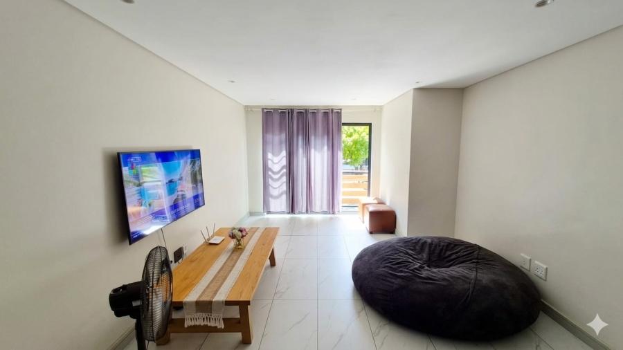2 Bedroom Property for Sale in Kenilworth Western Cape